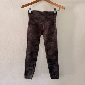 Spanx Camo Leggings Sz Small